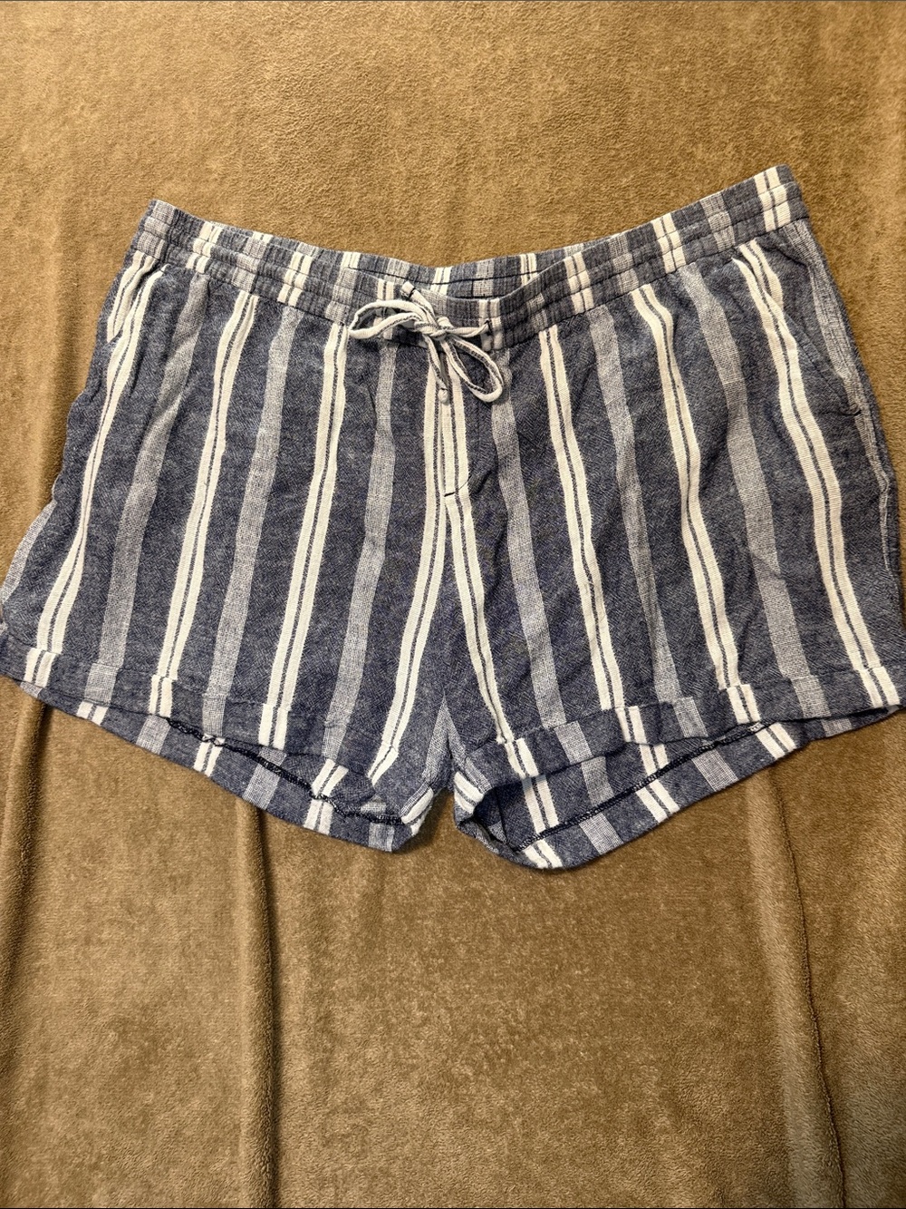 Old Navy Navy and White Striped Drawstring Athletic Shorts